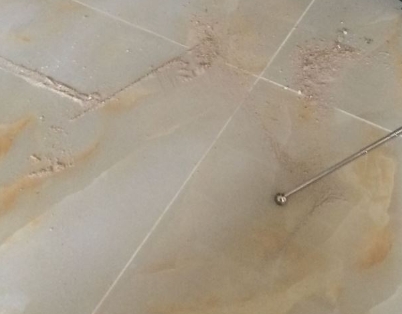 山东瓷砖空鼓维修公司分享粘合剂选择不当在瓷砖铺贴过程中可能导致以下问题